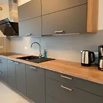 Apartamento Helle Mit Balkon 120qm, 4zimmer