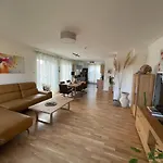 Helle Mit Balkon 120qm, 4zimmer Apartamento *