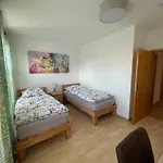 Helle Mit Balkon 120qm, 4zimmer Apartamento *