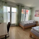 Helle Mit Balkon 120qm, 4zimmer Apartamento *