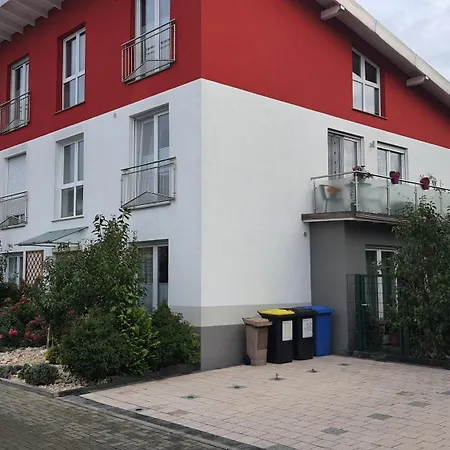 Helle Mit Balkon 120qm, 4zimmer 아파트 도르트문트