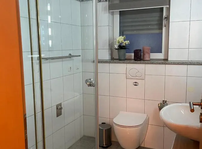 Helle Mit Balkon 120qm, 4zimmer