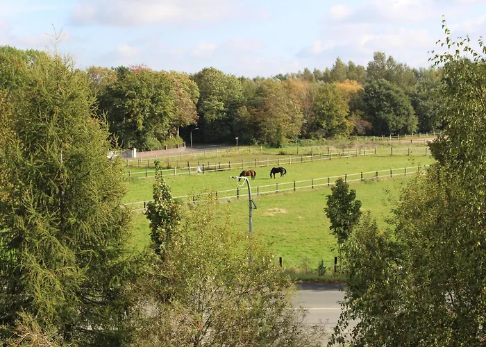 Helle Mit Balkon 120qm, 4zimmer