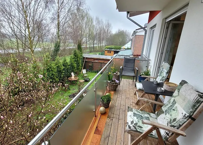 Helle Mit Balkon 120qm, 4zimmer *