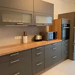 Appartamento Helle Mit Balkon 120qm, 4zimmer