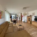 Helle Mit Balkon 120qm, 4zimmer * Dortmund