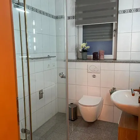 Helle Mit Balkon 120qm, 4zimmer