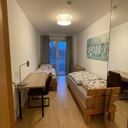 Apartman Helle Mit Balkon 120qm, 4zimmer