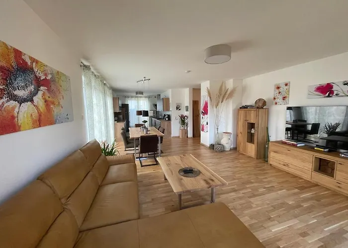 Helle Mit Balkon 120qm, 4zimmer * Dortmund